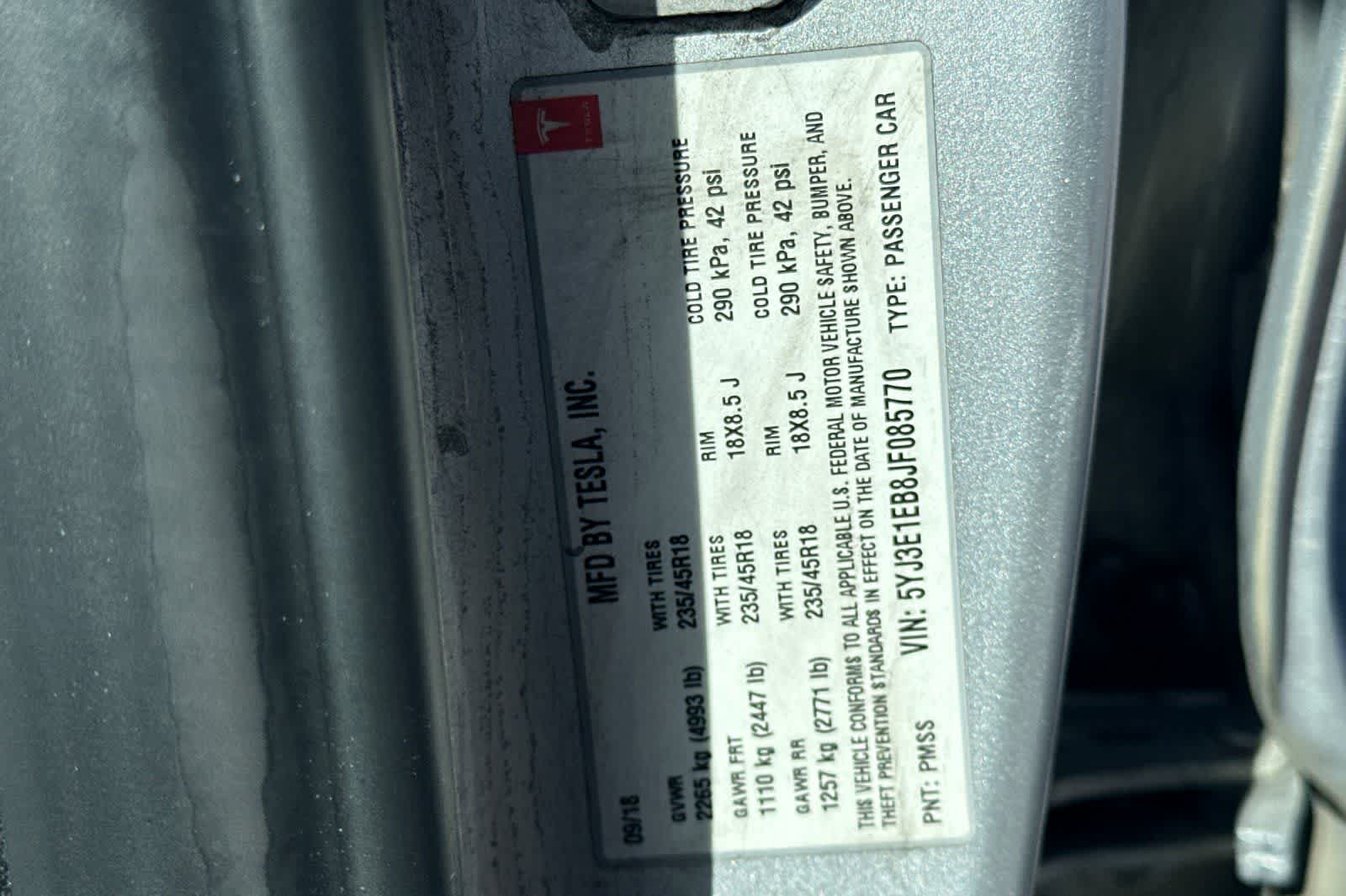 Thumbnail: 2018 Tesla Model 3 - 27