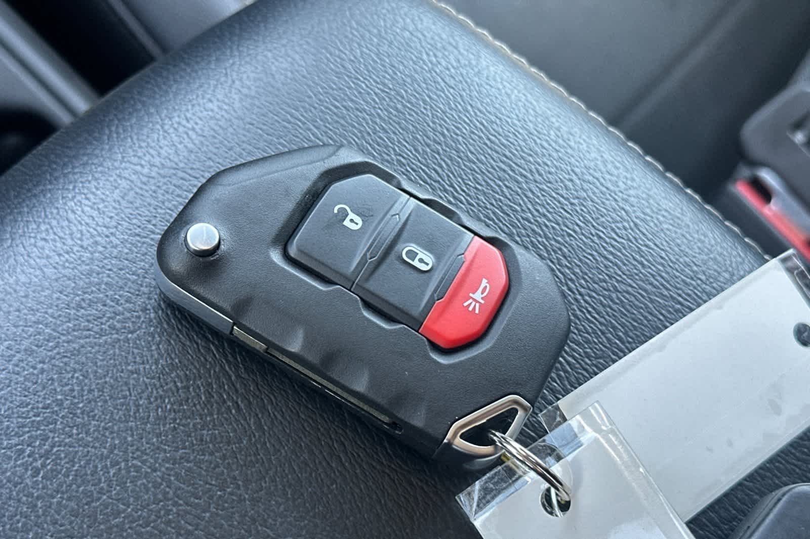 Thumbnail: 2023 Jeep Wrangler - 29