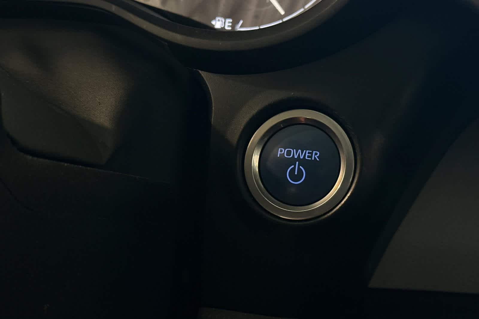 Thumbnail: 2023 Toyota Sienna - 26