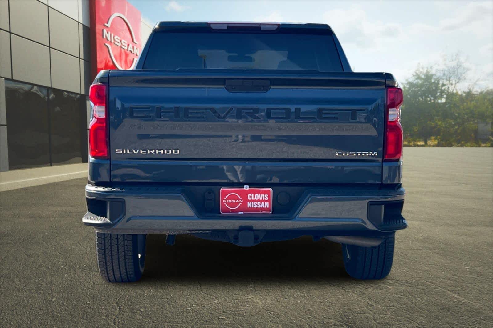 Thumbnail: 2021 Chevrolet Silverado 1500 - 8