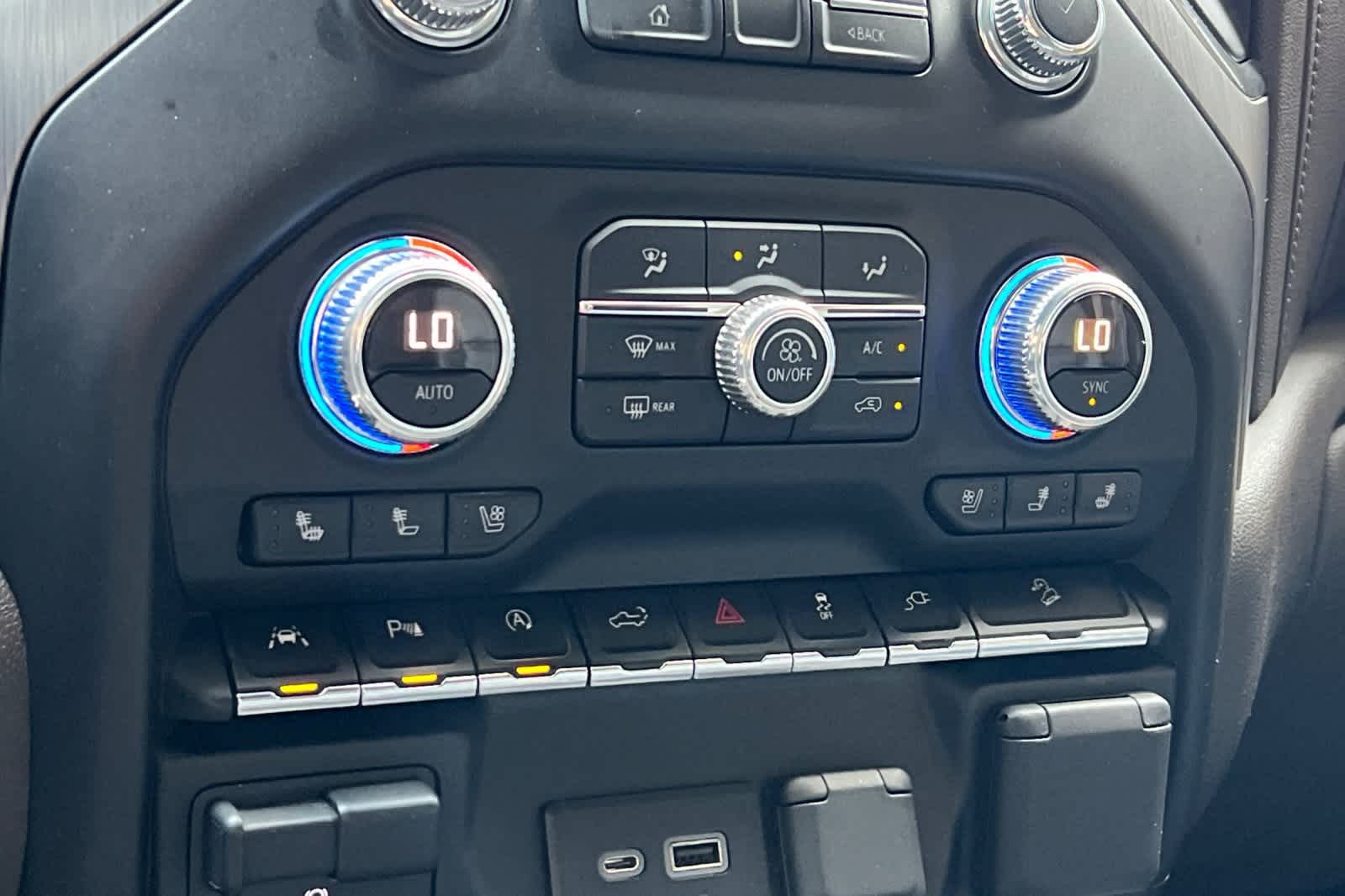 Thumbnail: 2019 GMC Sierra 1500 - 24