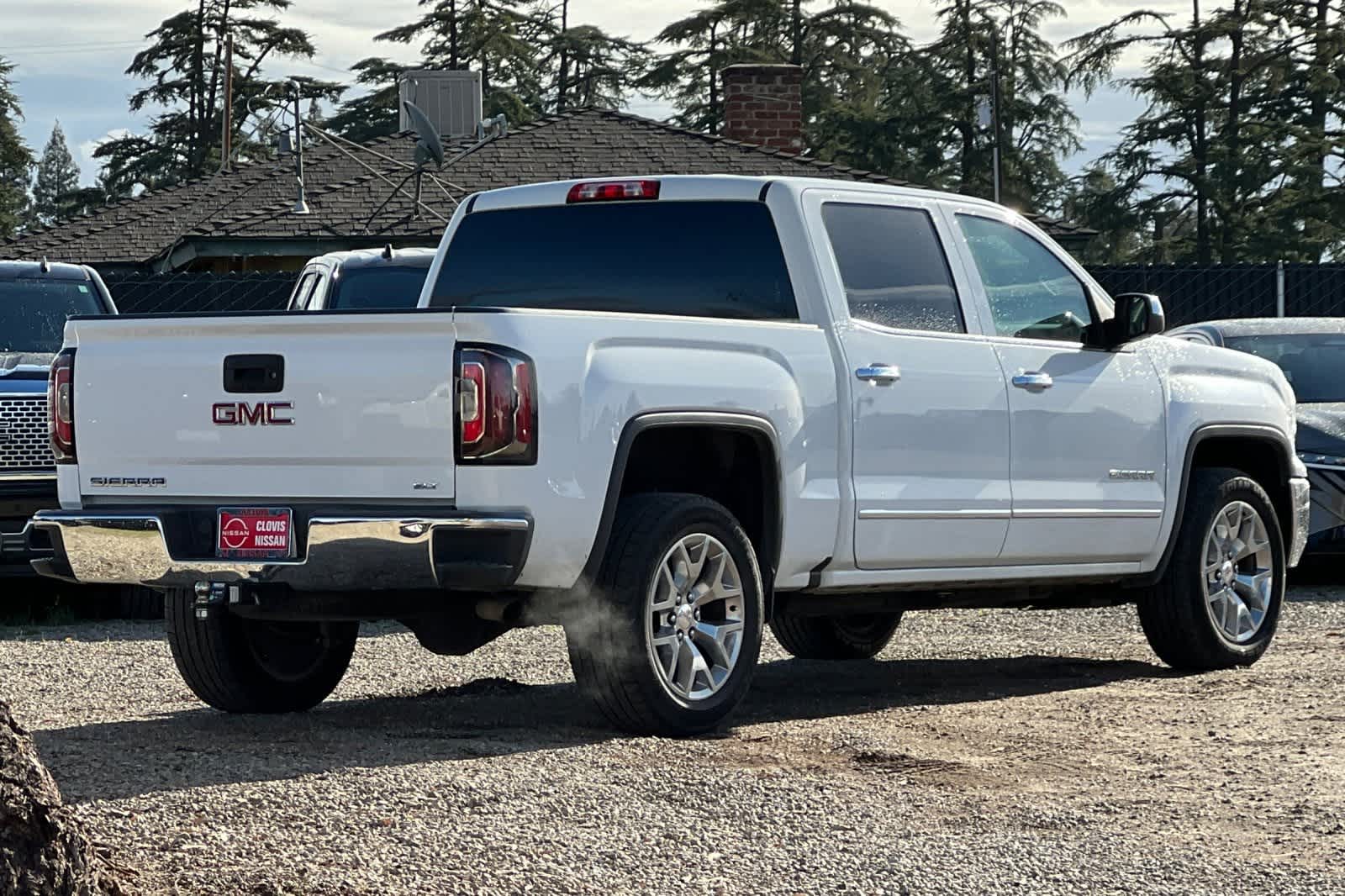 Thumbnail: 2018 GMC Sierra 1500 - 3