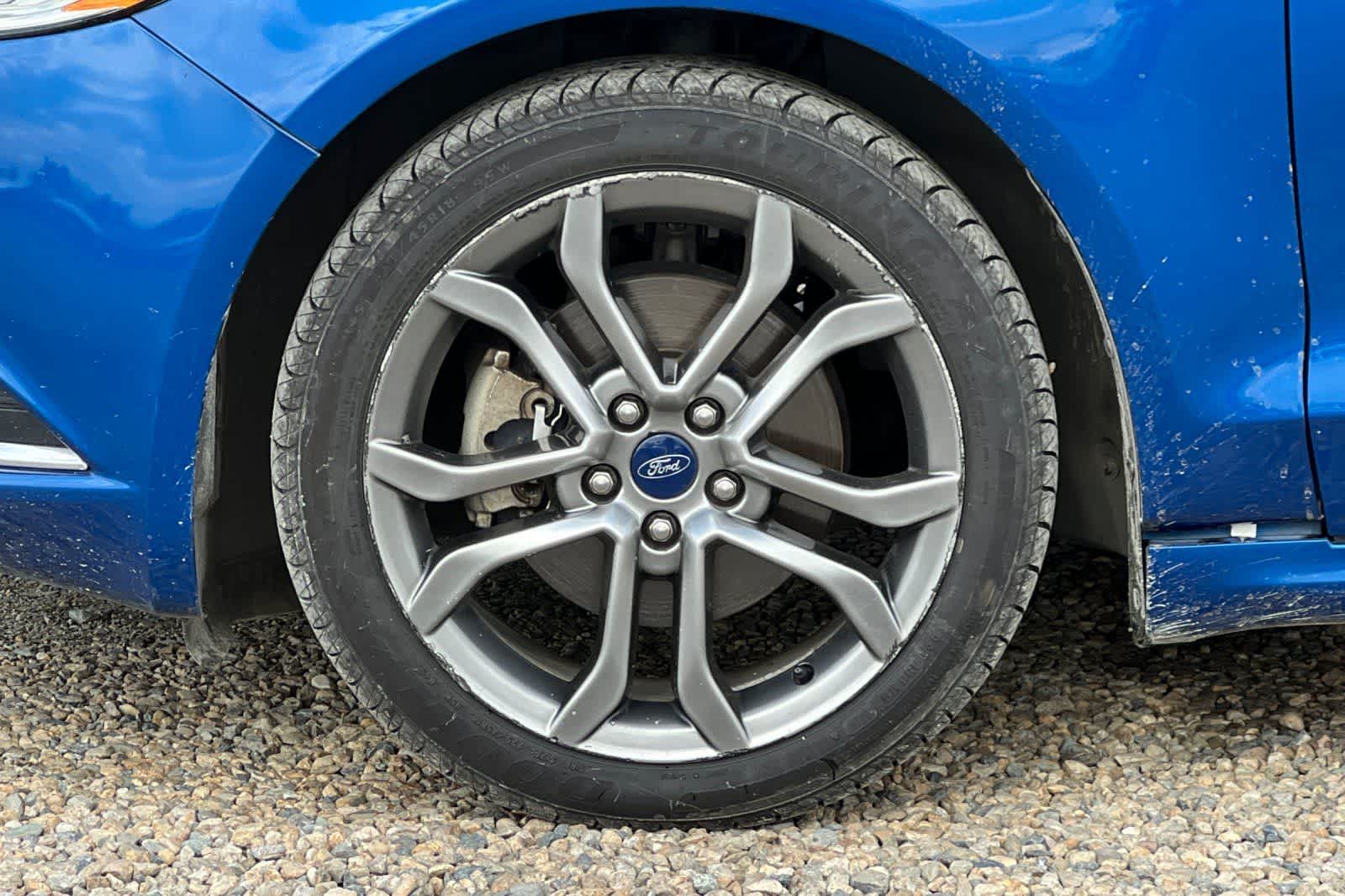 Thumbnail: 2017 Ford Fusion - 12