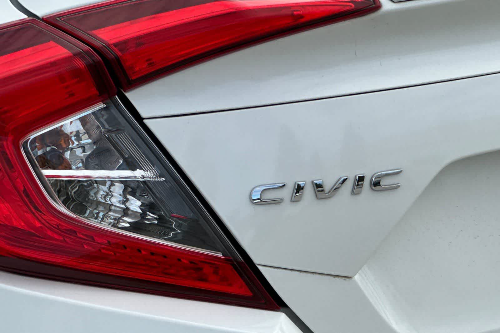 Thumbnail: 2017 Honda Civic - 15