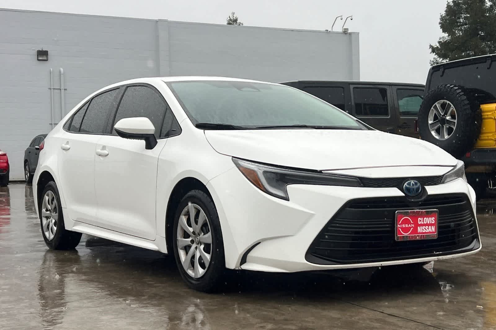 Thumbnail: 2023 Toyota Corolla - 10