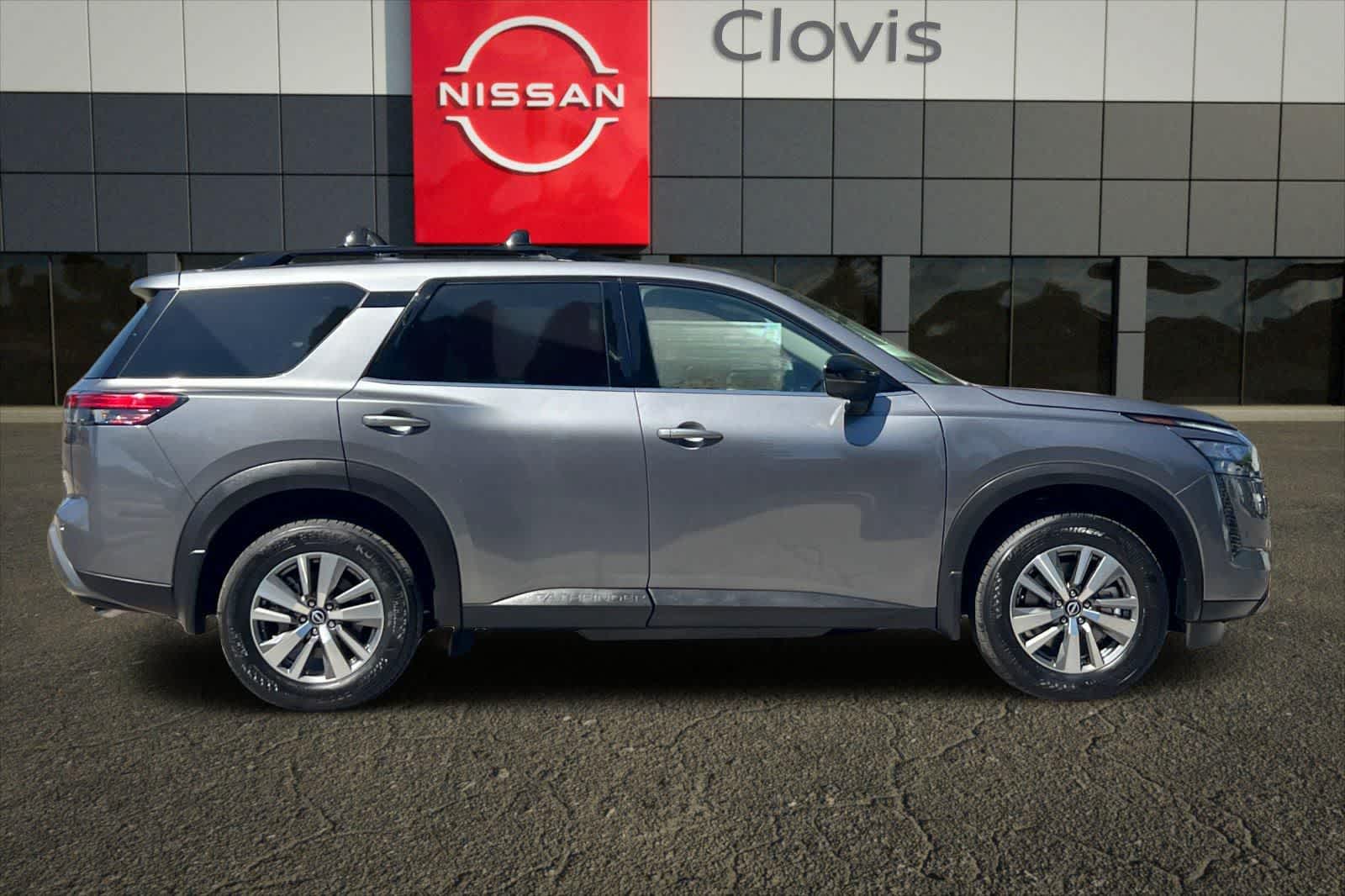 Thumbnail: 2026 Nissan Pathfinder - 9