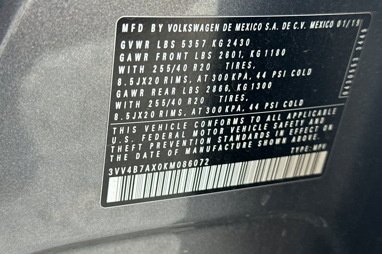 Thumbnail: 2019 Volkswagen Tiguan - 32
