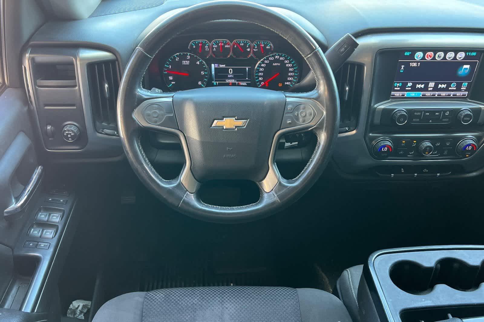 Thumbnail: 2018 Chevrolet Silverado 1500 - 17