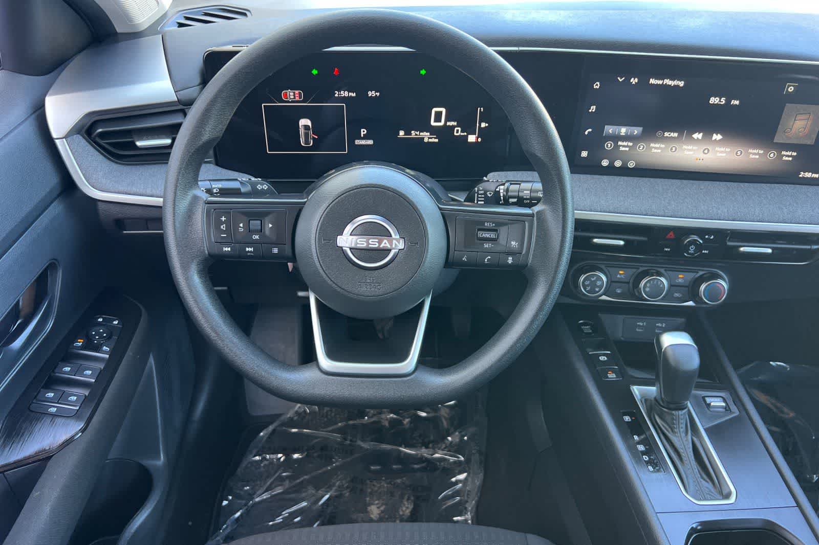 Thumbnail: 2026 Nissan Kicks - 15