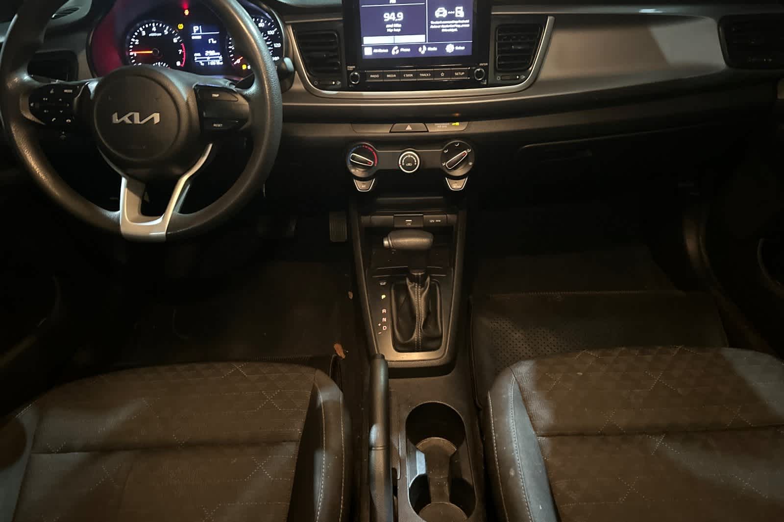 Thumbnail: 2023 Kia Rio - 4