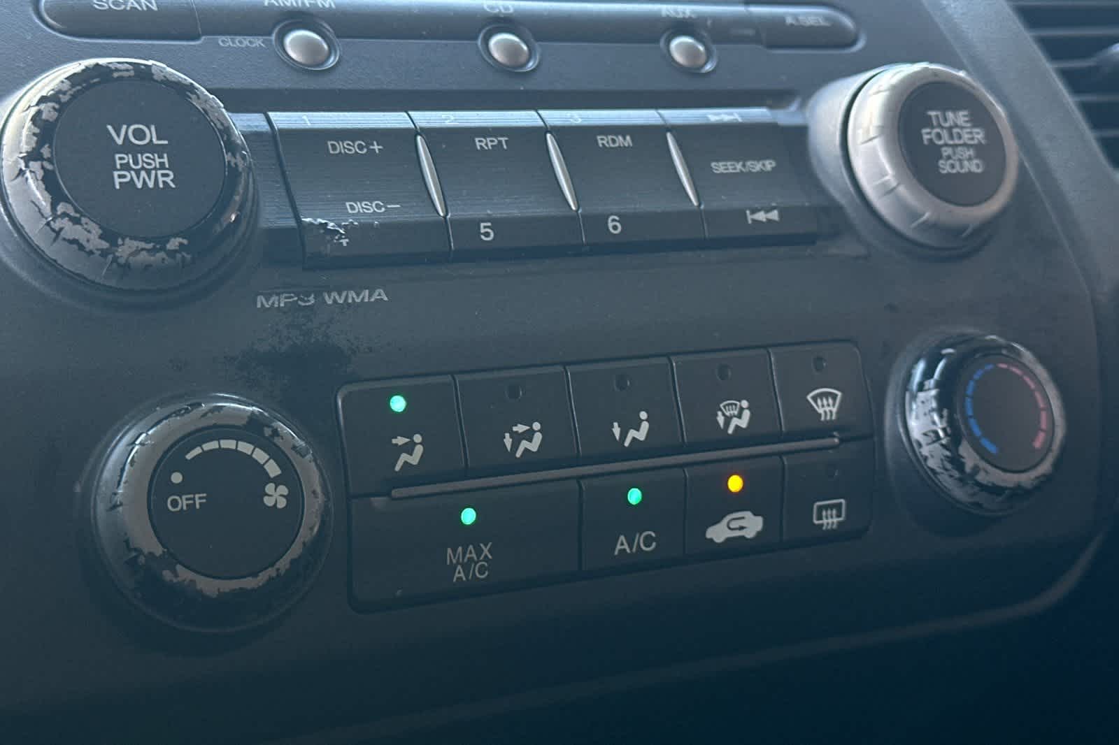 Thumbnail: 2011 Honda Civic - 21