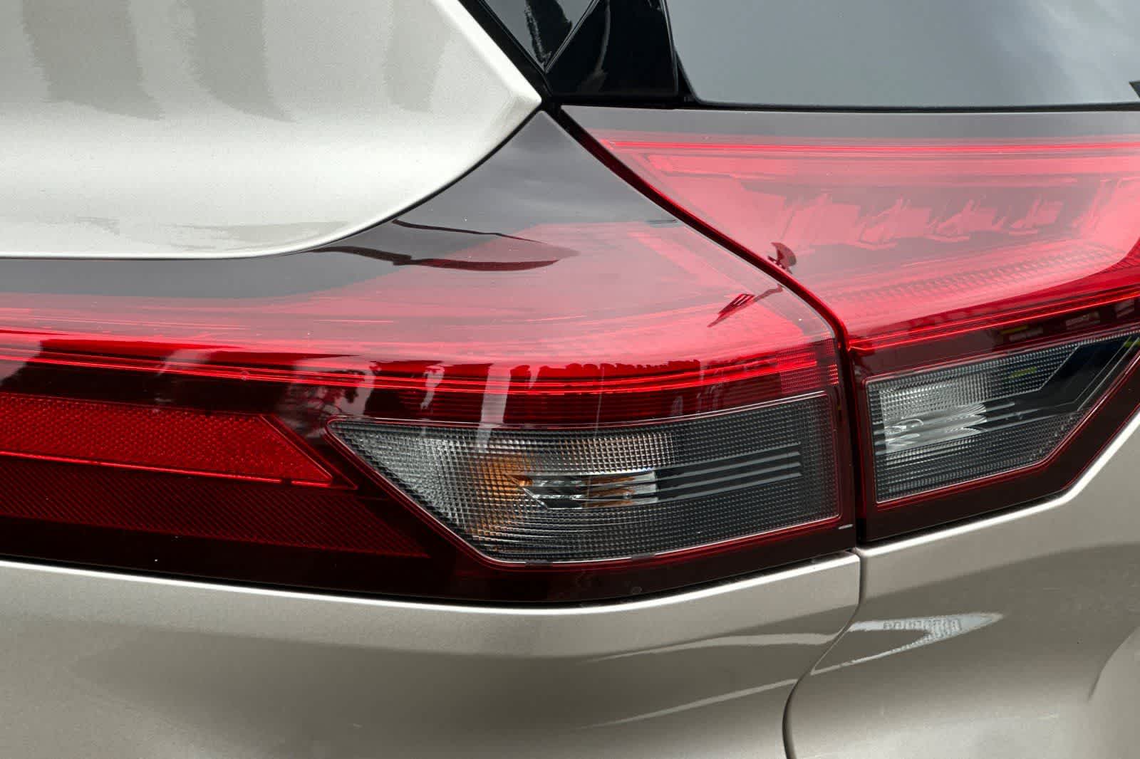 Thumbnail: 2026 Nissan Rogue - 17