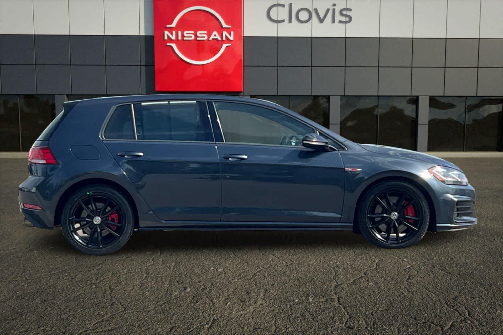 Thumbnail: 2021 Volkswagen Golf - 9