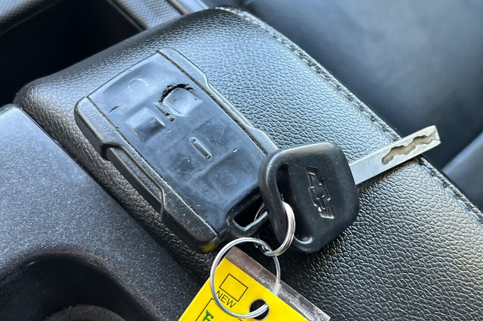 Thumbnail: 2015 Chevrolet Silverado 1500 - 24