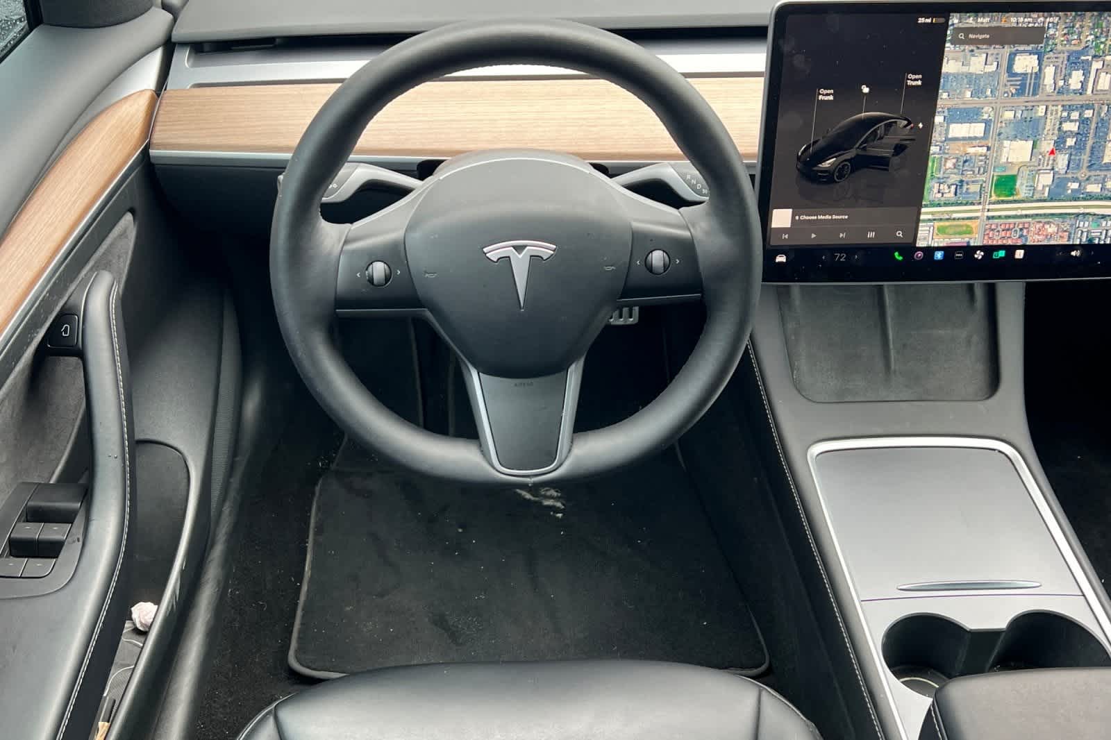 Thumbnail: 2023 Tesla Model 3 - 14