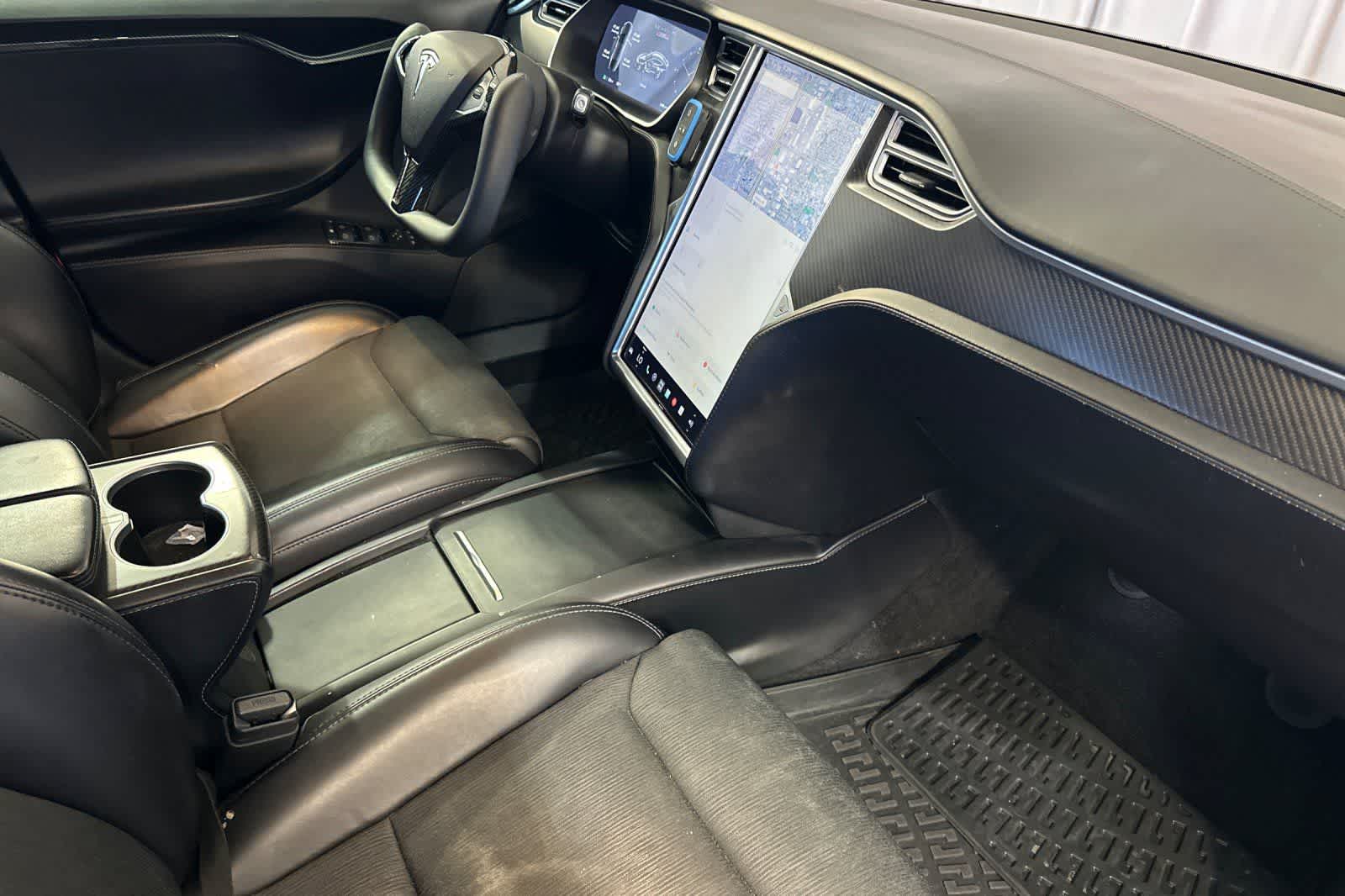 Thumbnail: 2016 Tesla Model S - 17