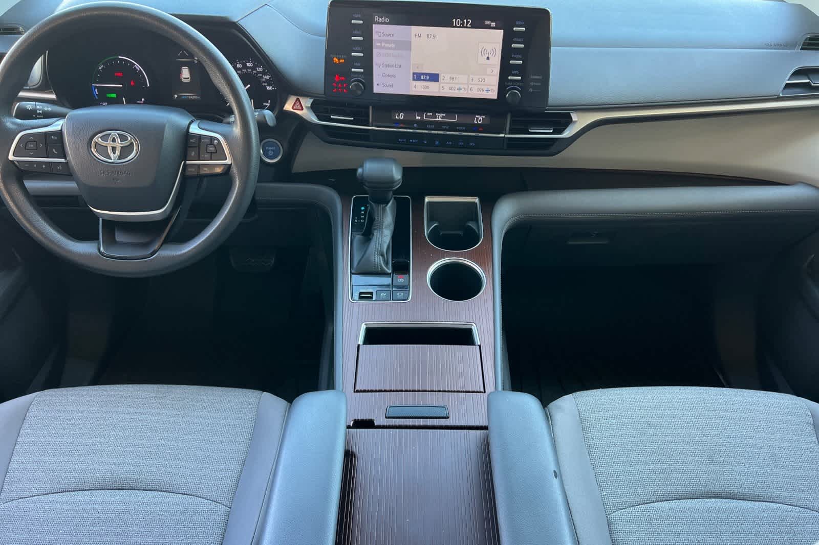 Thumbnail: 2021 Toyota Sienna - 4