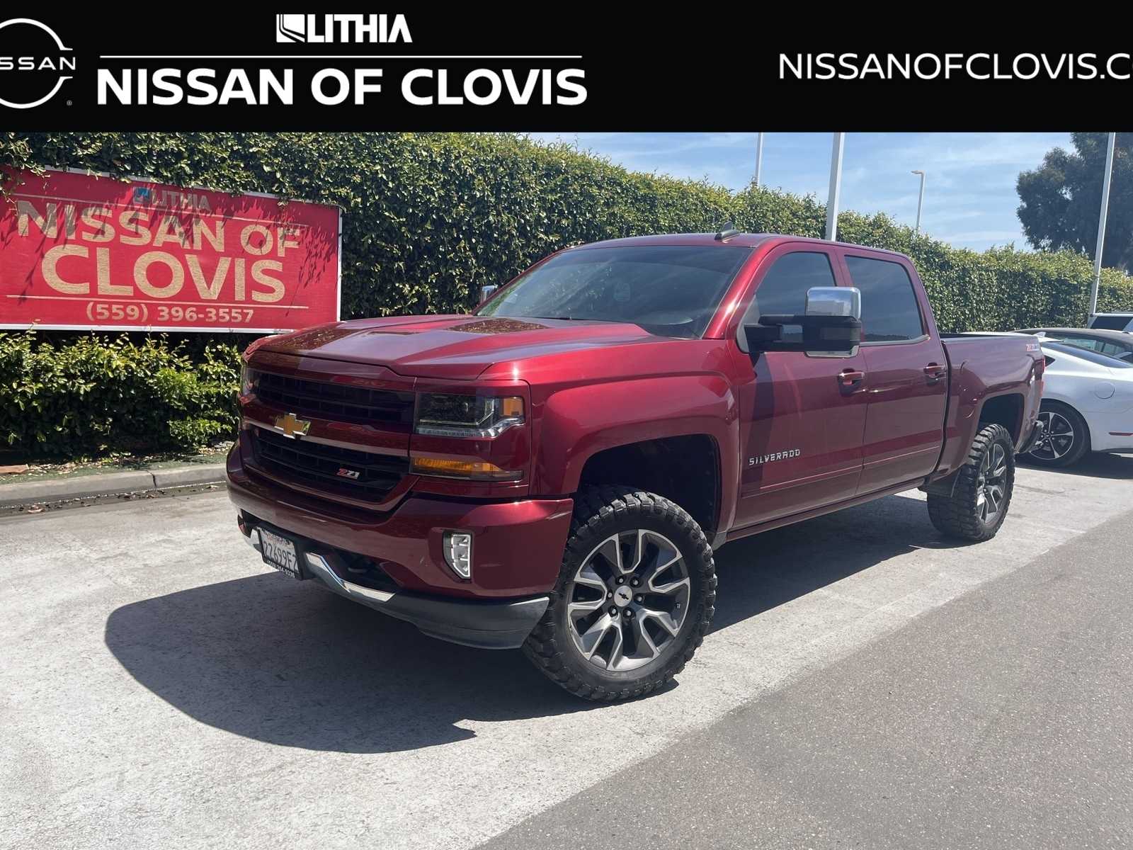 2017 Chevrolet Silverado 1500 LT -
                  Clovis, CA