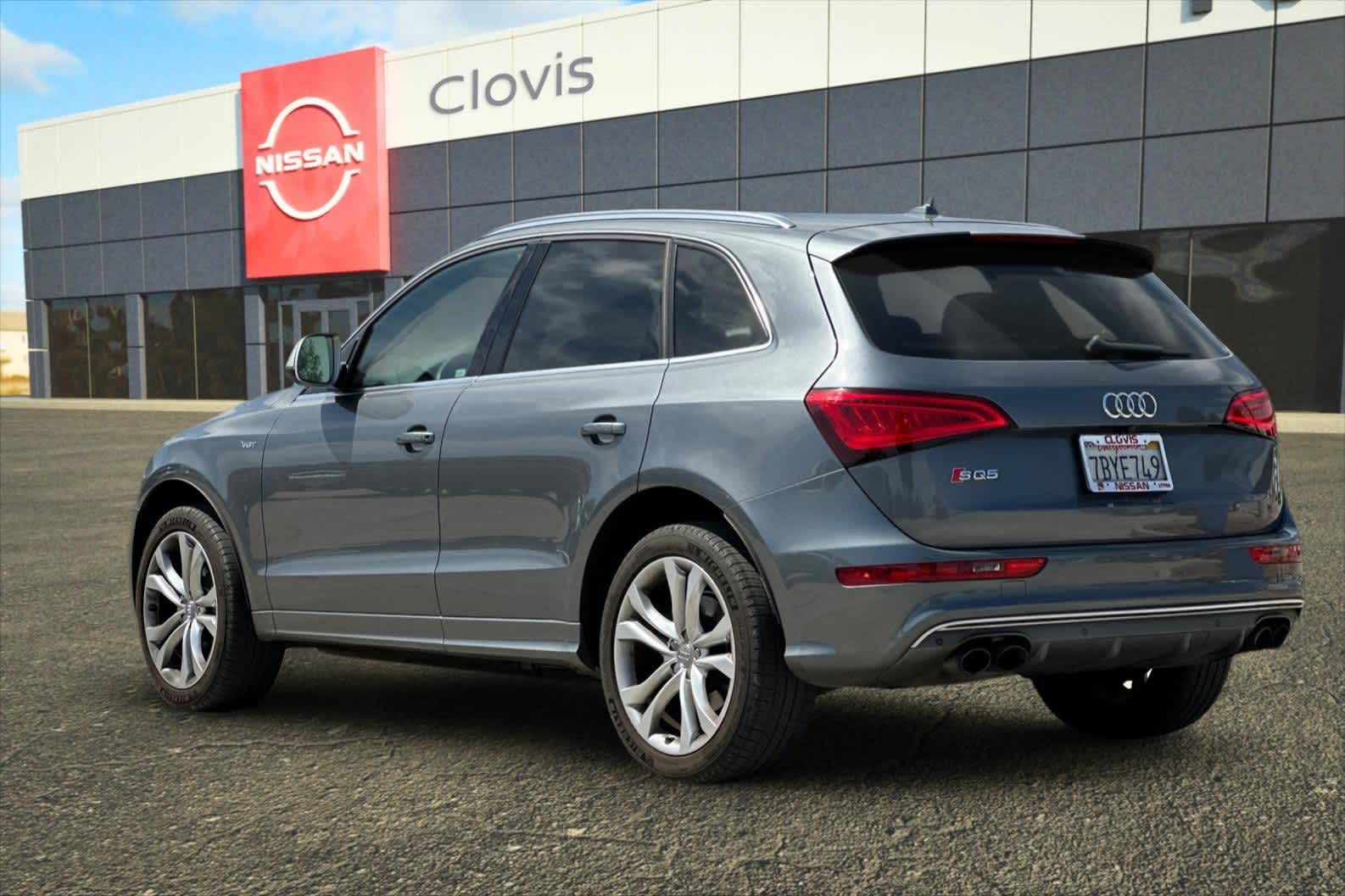 Thumbnail: 2014 Audi SQ5 - 7