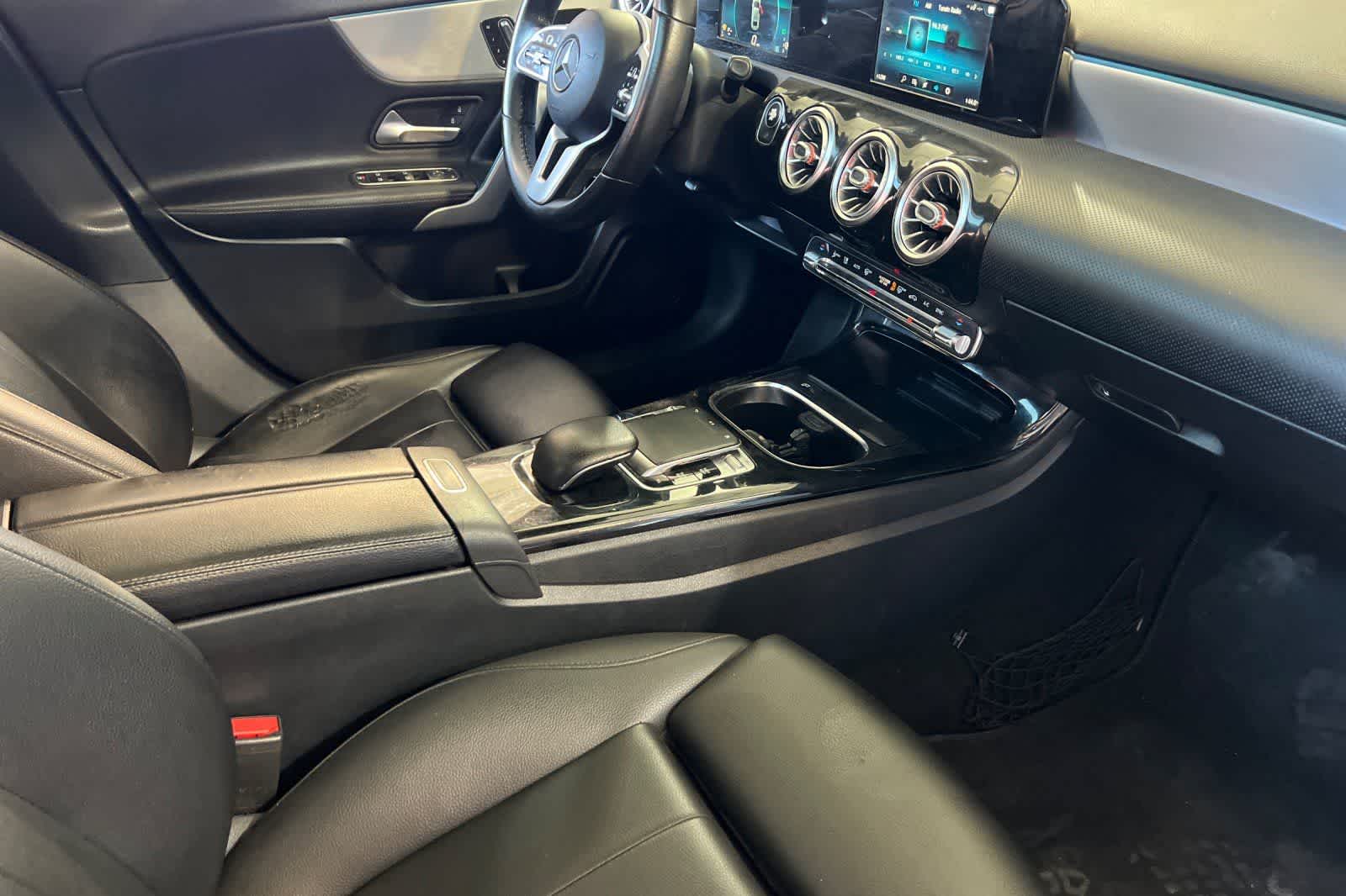 Thumbnail: 2019 Mercedes-Benz A-Class - 17