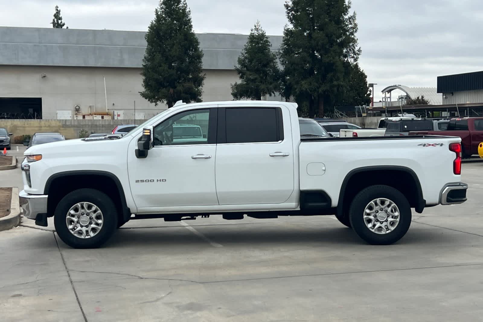 Thumbnail: 2020 Chevrolet Silverado 2500 - 6