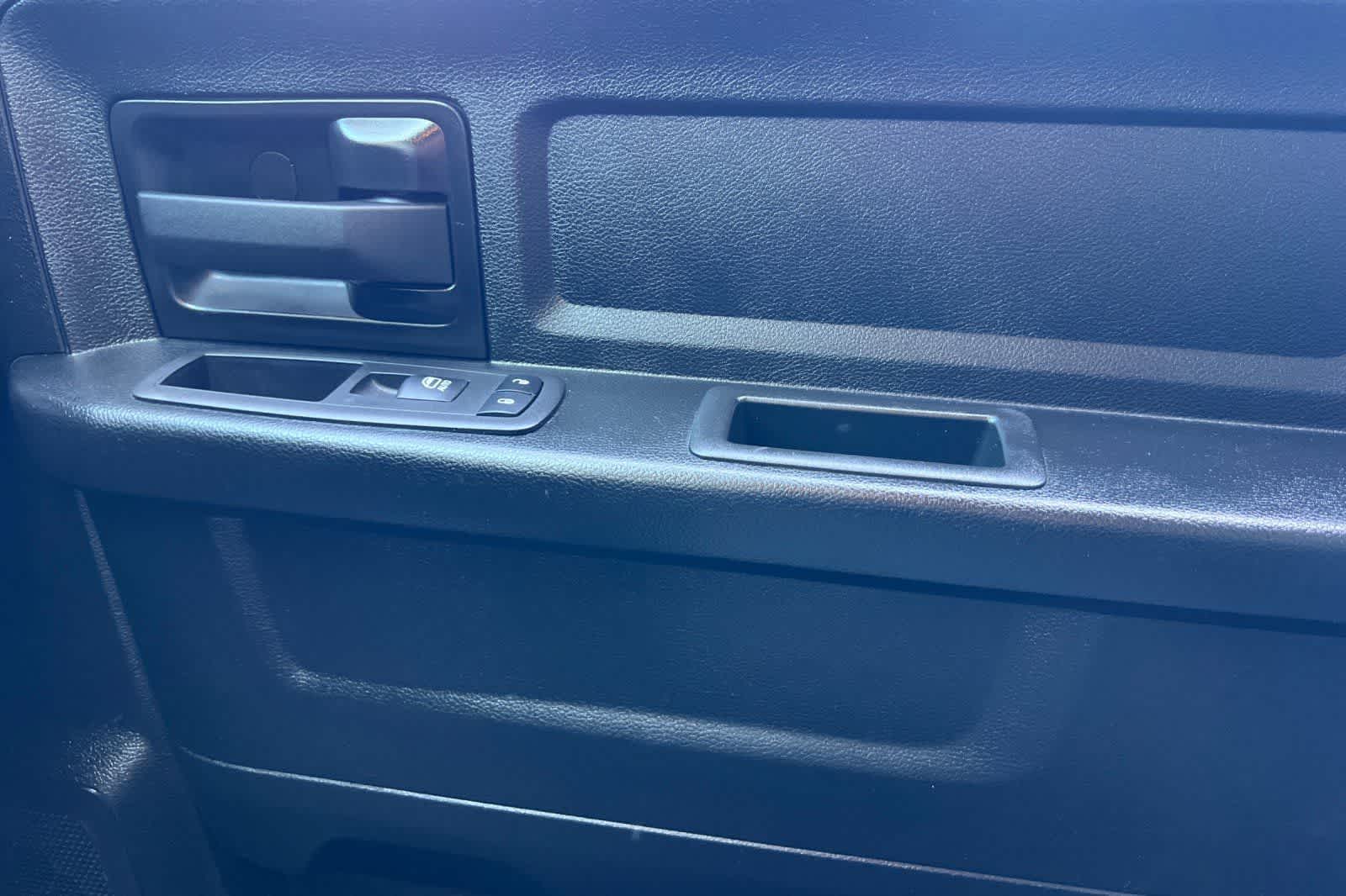 Thumbnail: 2023 RAM 1500 Classic - 20