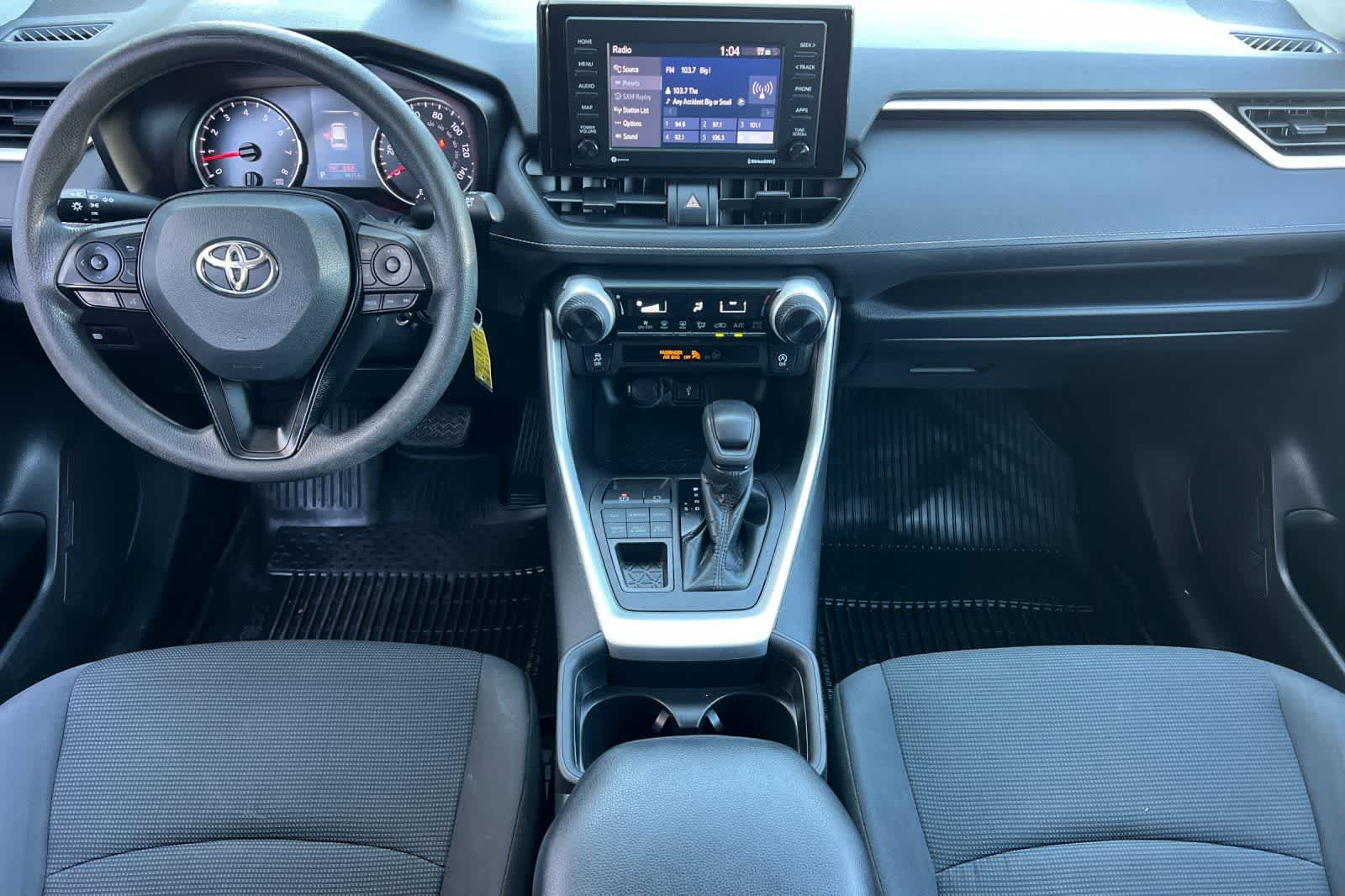 Thumbnail: 2021 Toyota RAV4 - 4