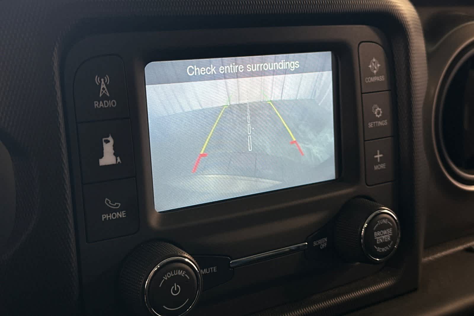 Thumbnail: 2019 Jeep Wrangler - 22