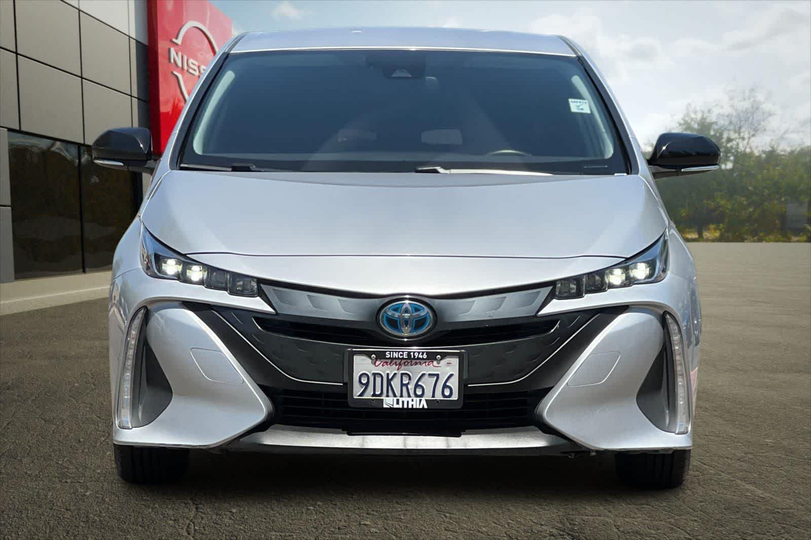 Thumbnail: 2022 Toyota Prius Prime - 11