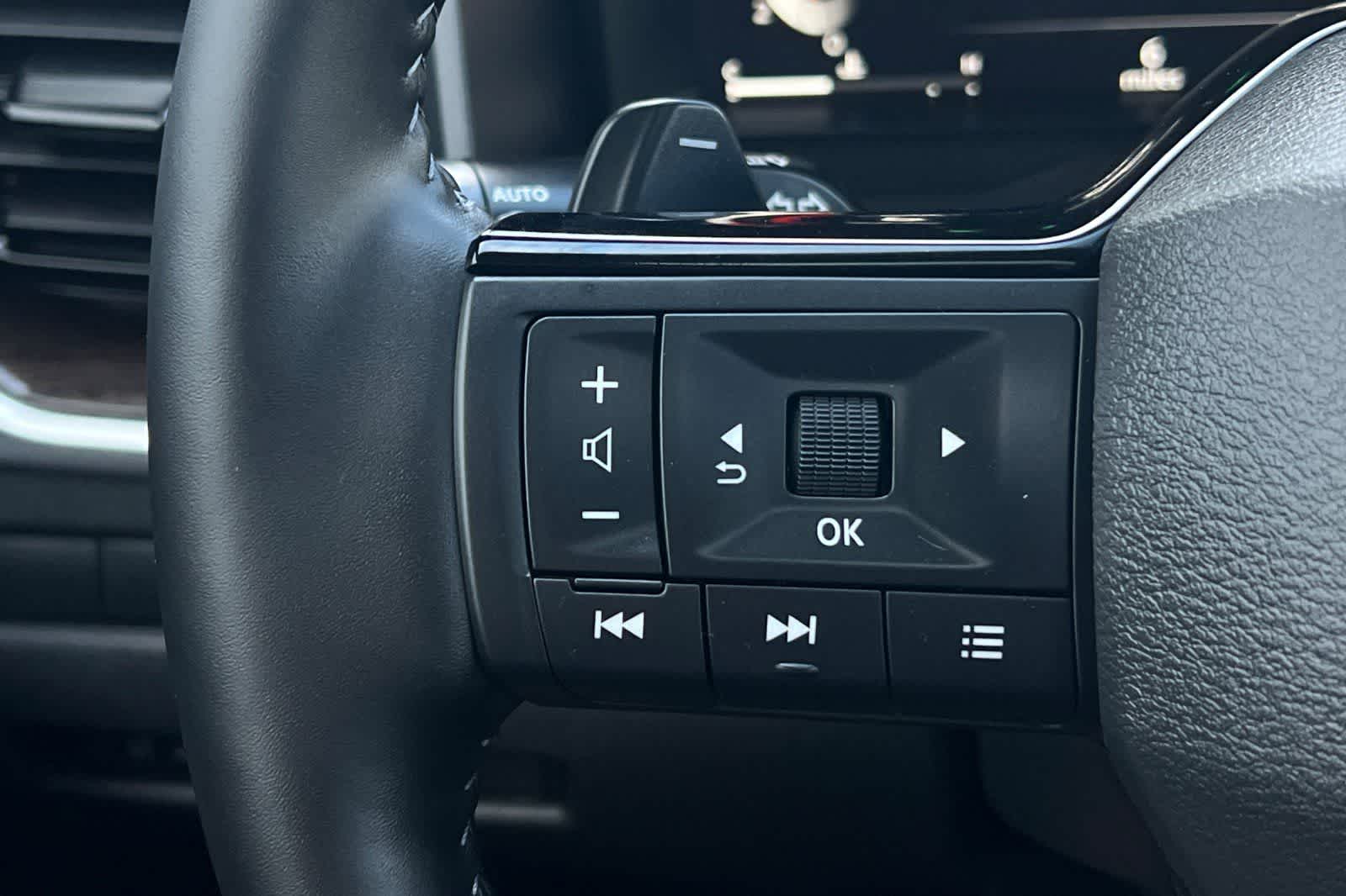 Thumbnail: 2026 Nissan Rogue - 32