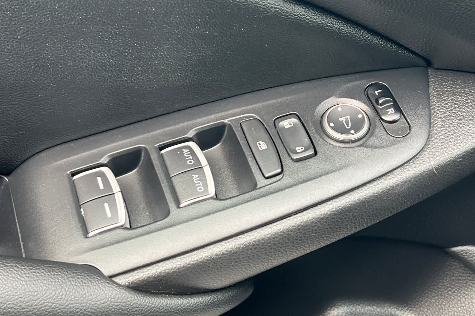 Thumbnail: 2020 Honda Accord - 14