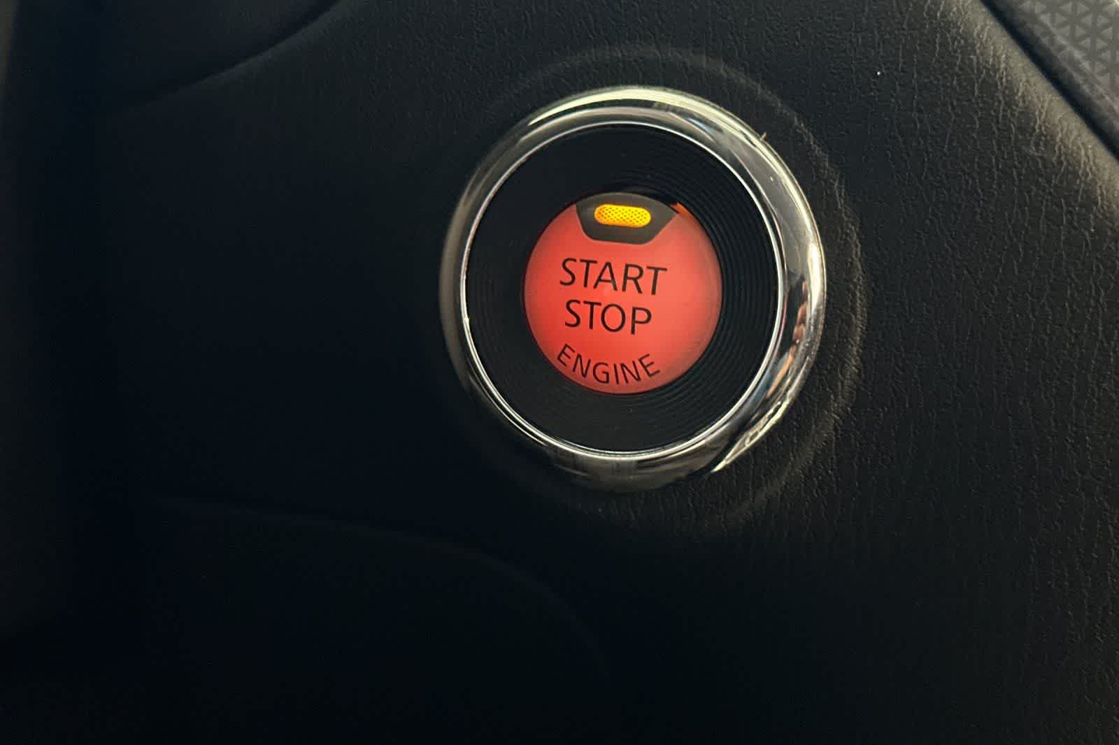 Thumbnail: 2019 Nissan Pathfinder - 25