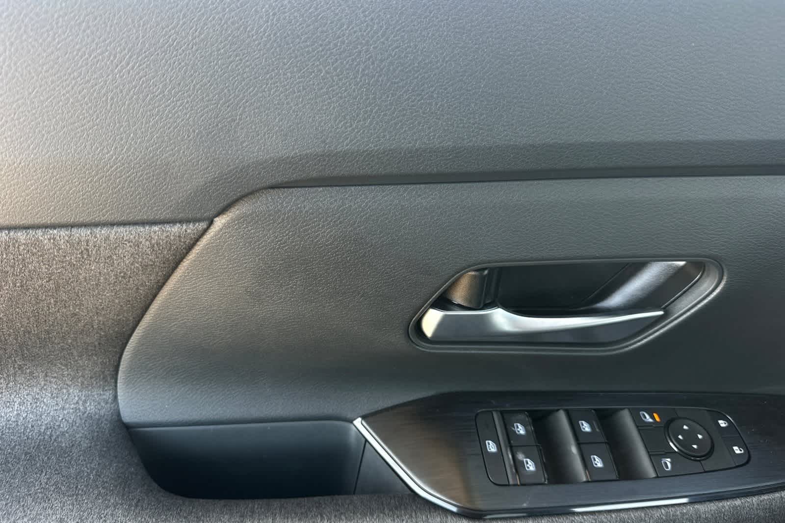 Thumbnail: 2026 Nissan Kicks - 13