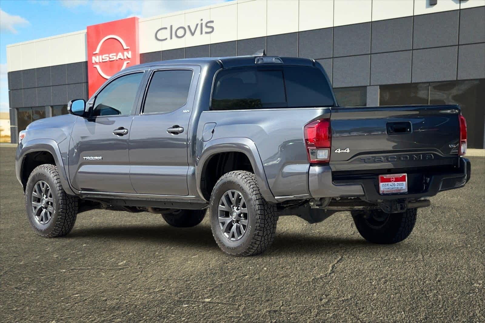 2022 Toyota Tacoma SR5 12