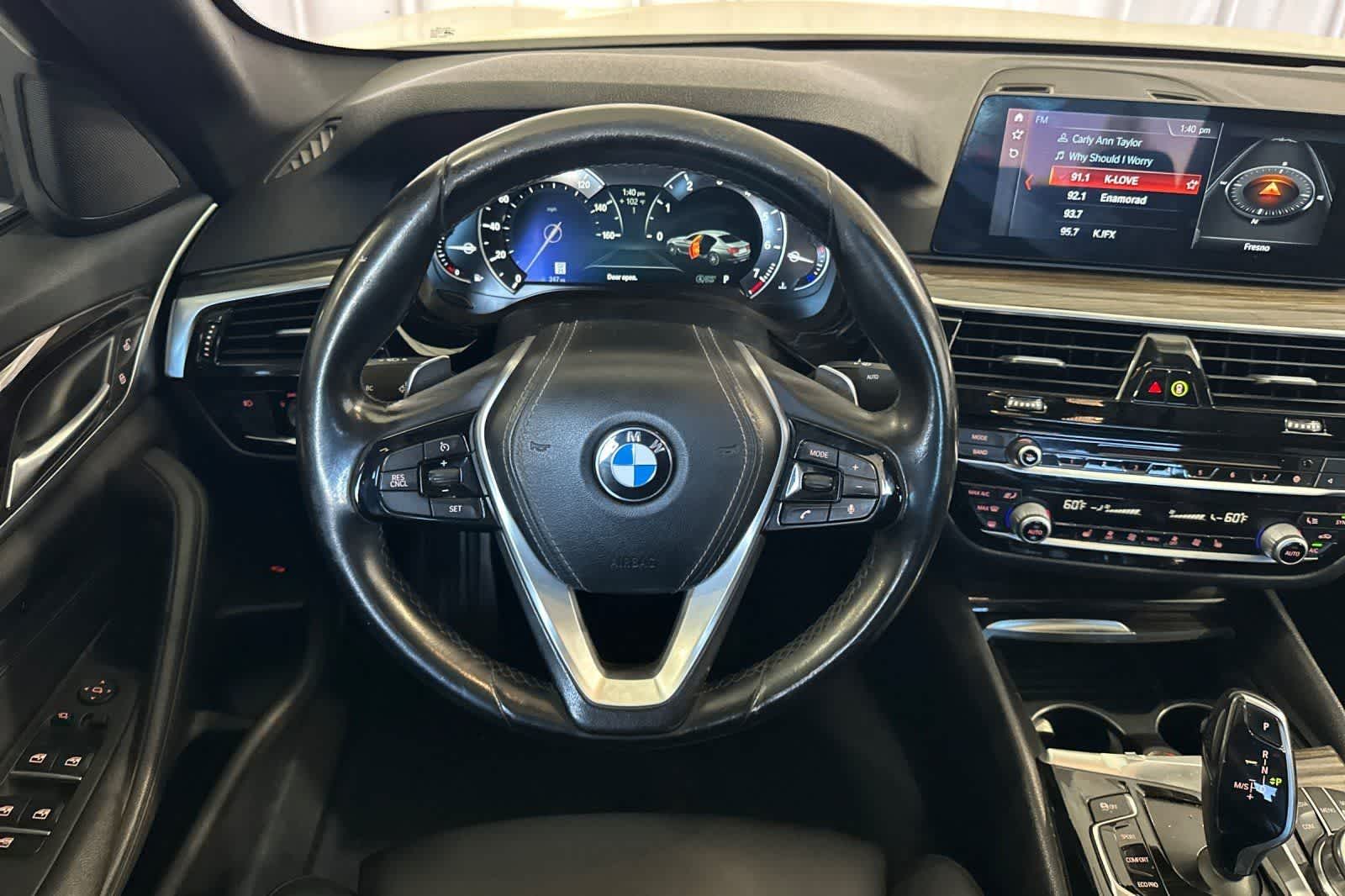 Thumbnail: 2018 BMW 5 Series - 16