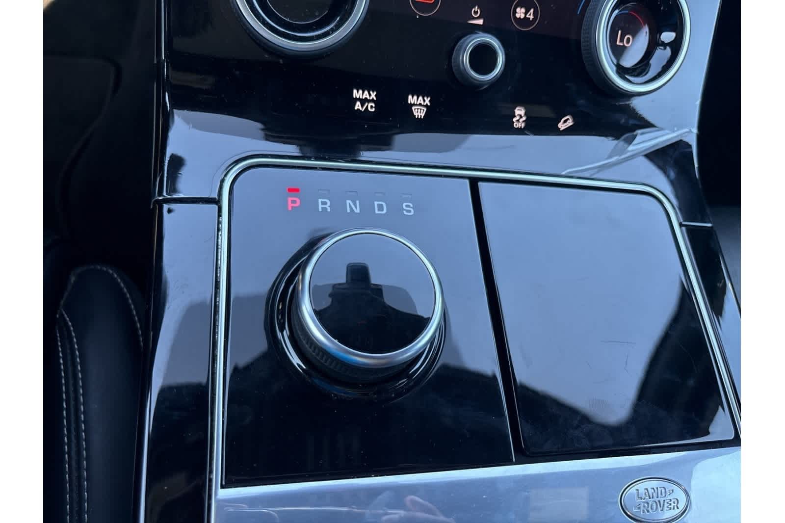 Thumbnail: 2019 Land Rover Range Rover Velar - 21