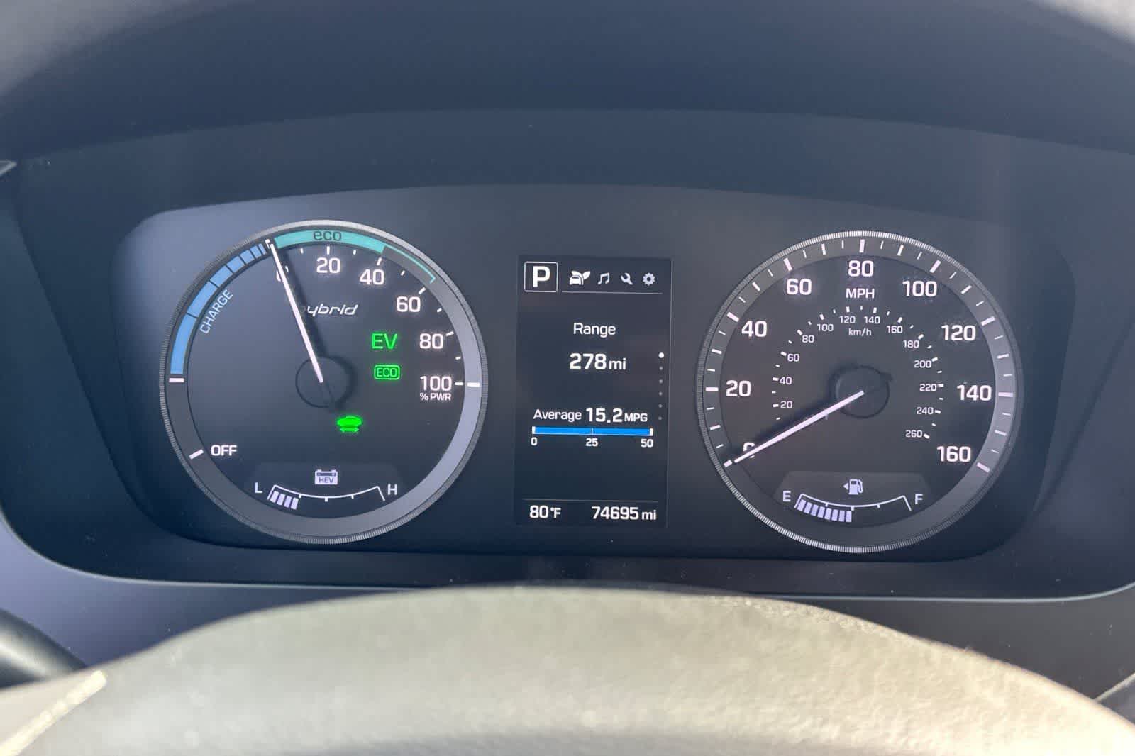 Thumbnail: 2017 Hyundai Sonata - 30