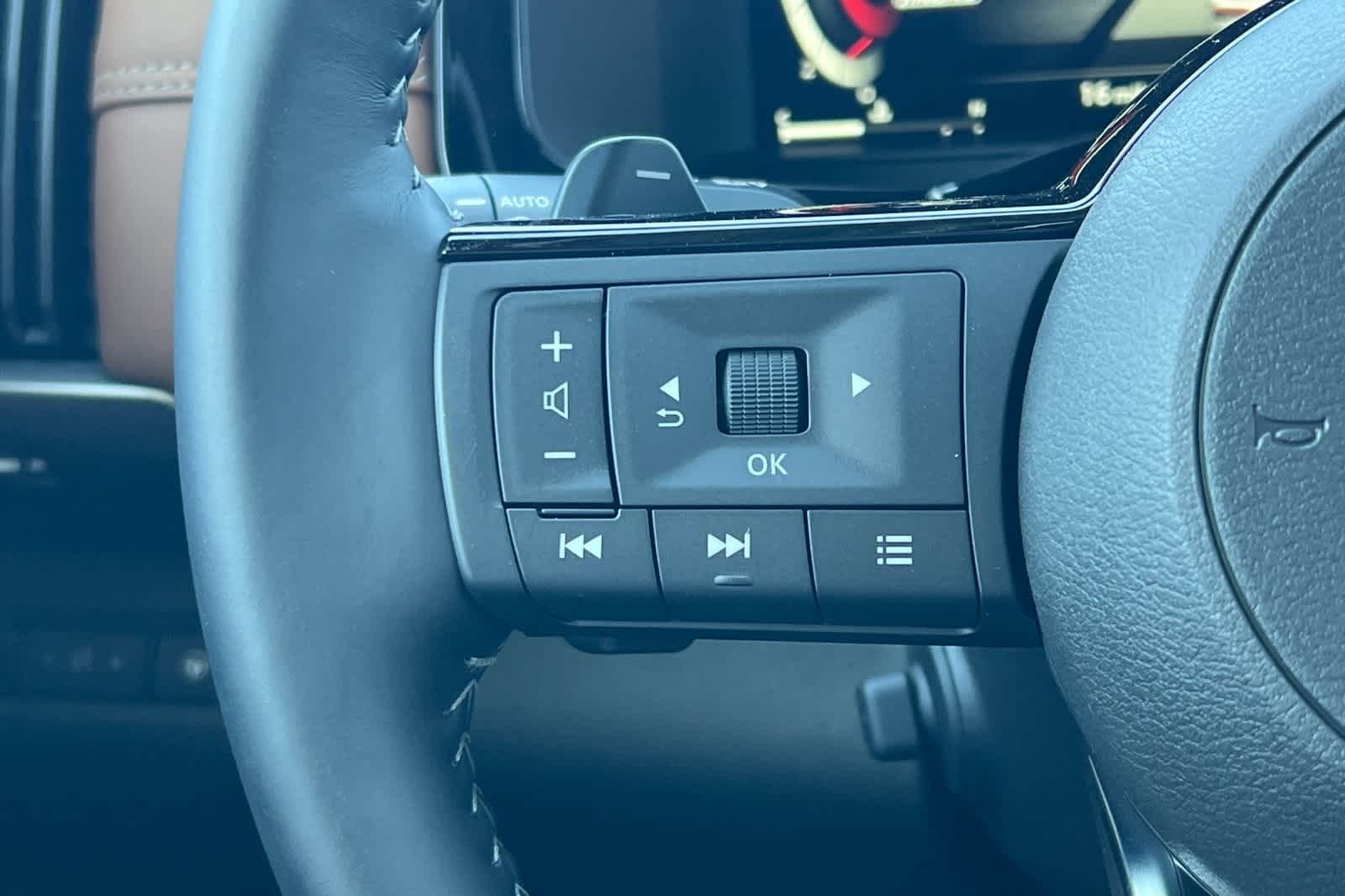 Thumbnail: 2025 Nissan Pathfinder - 31