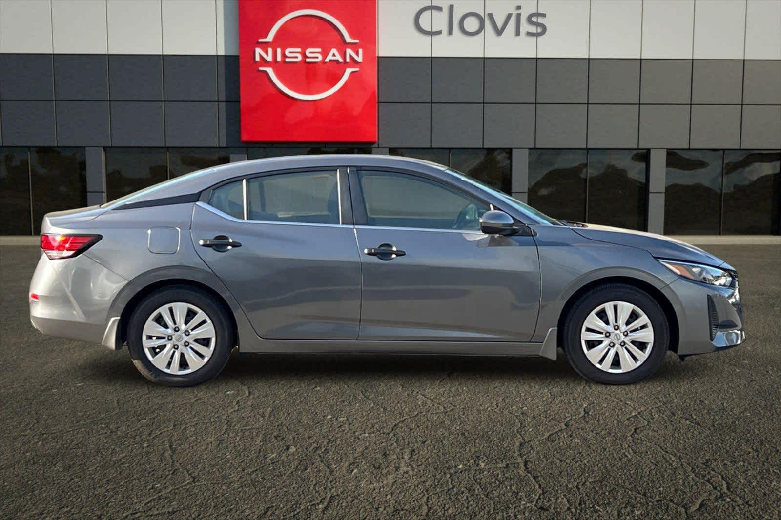 Thumbnail: 2025 Nissan Sentra - 9
