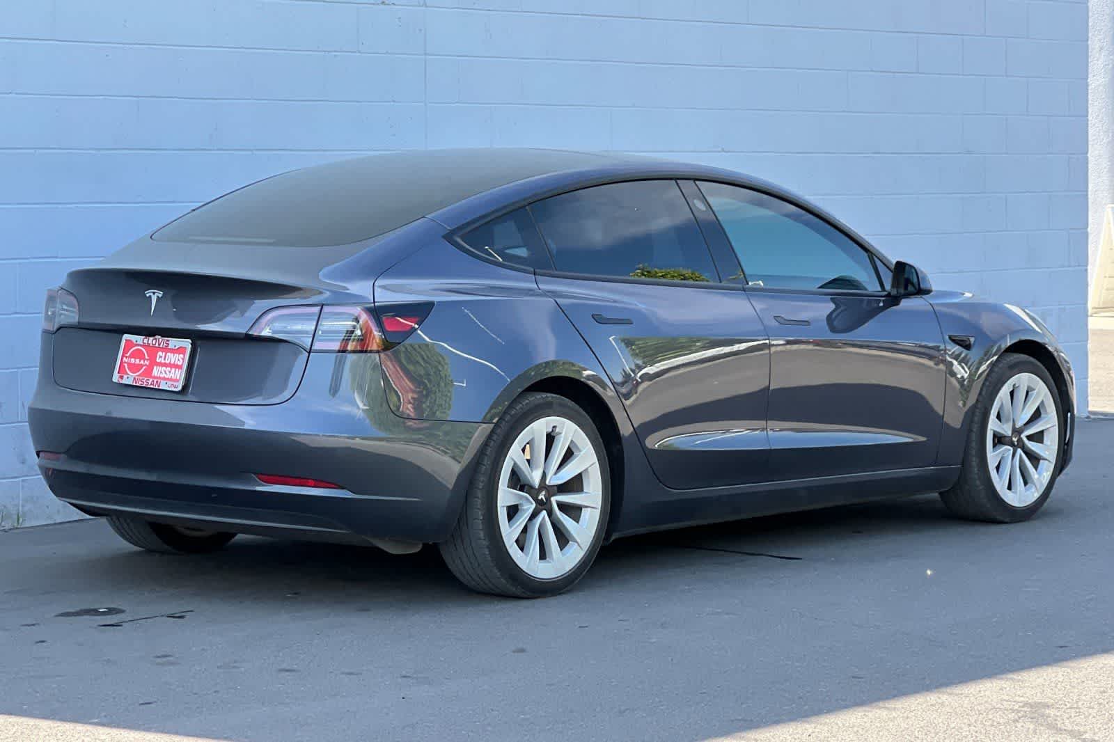 Thumbnail: 2023 Tesla Model 3 - 3