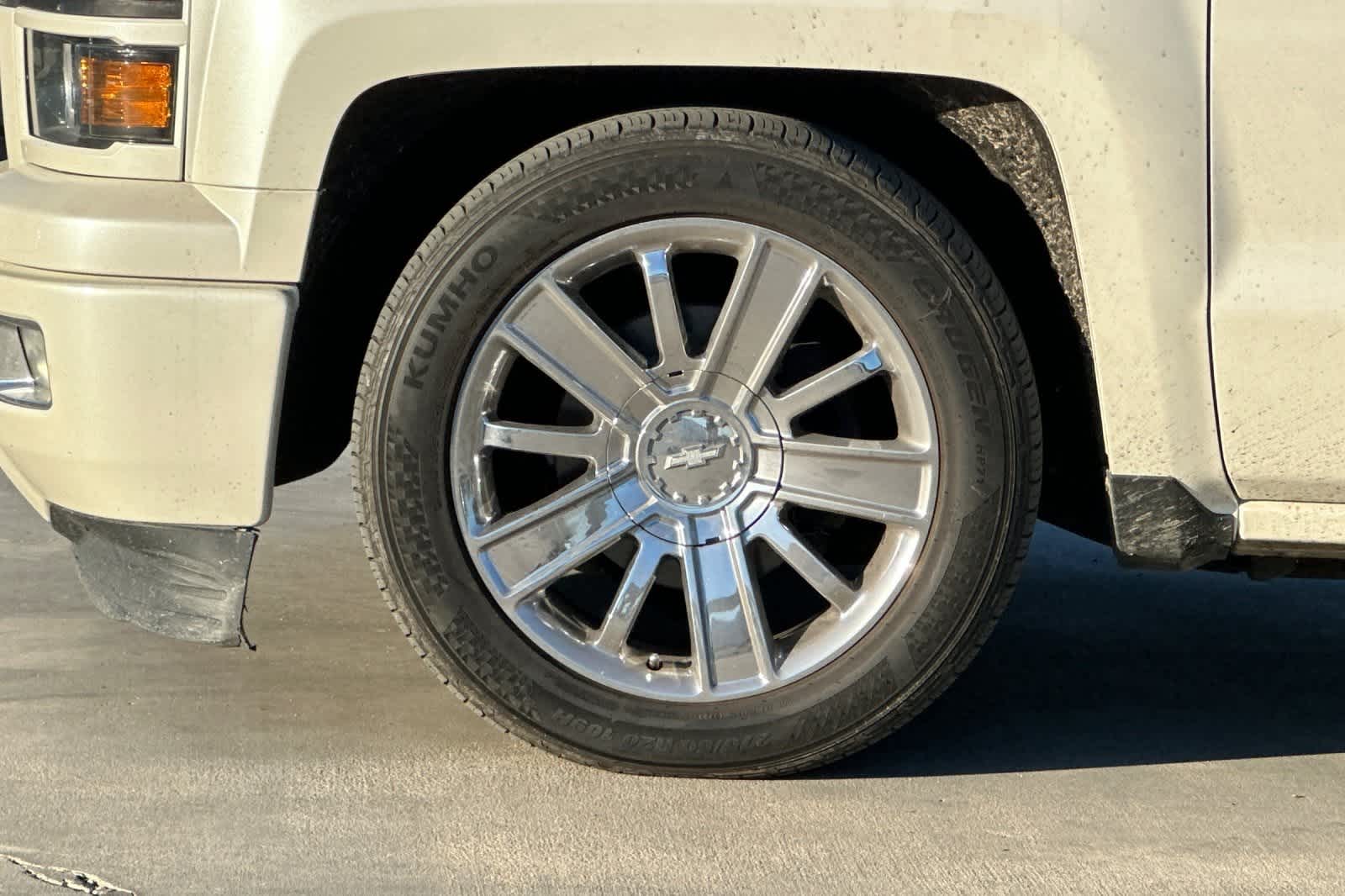 Thumbnail: 2014 Chevrolet Silverado 1500 - 12