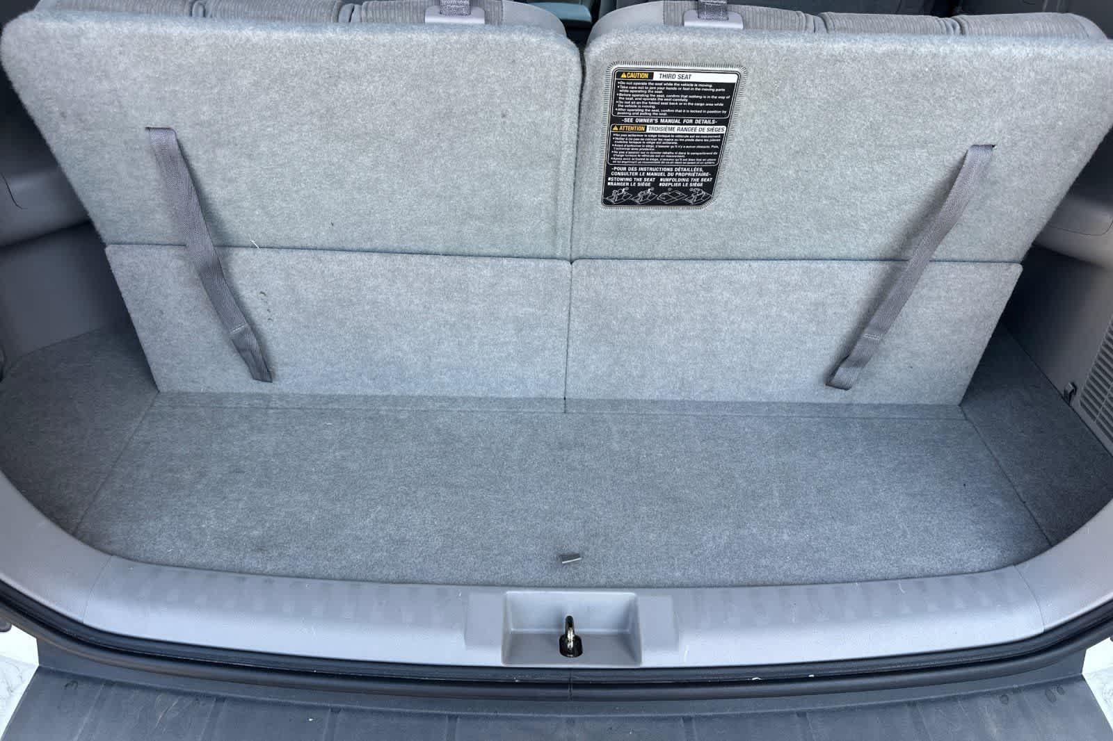 Thumbnail: 2011 Toyota Highlander - 18