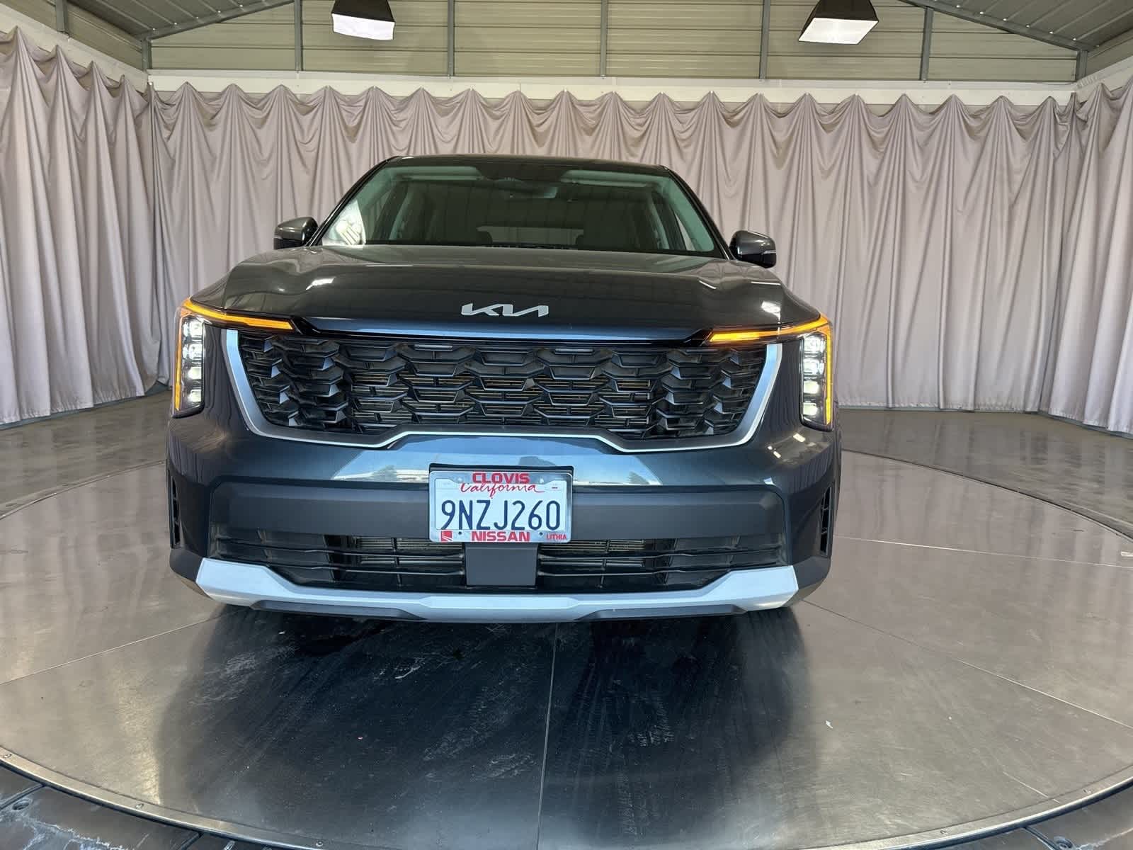 Thumbnail: 2024 Kia Sorento - 8