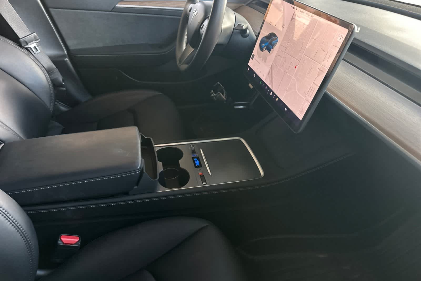 Thumbnail: 2023 Tesla Model 3 - 18