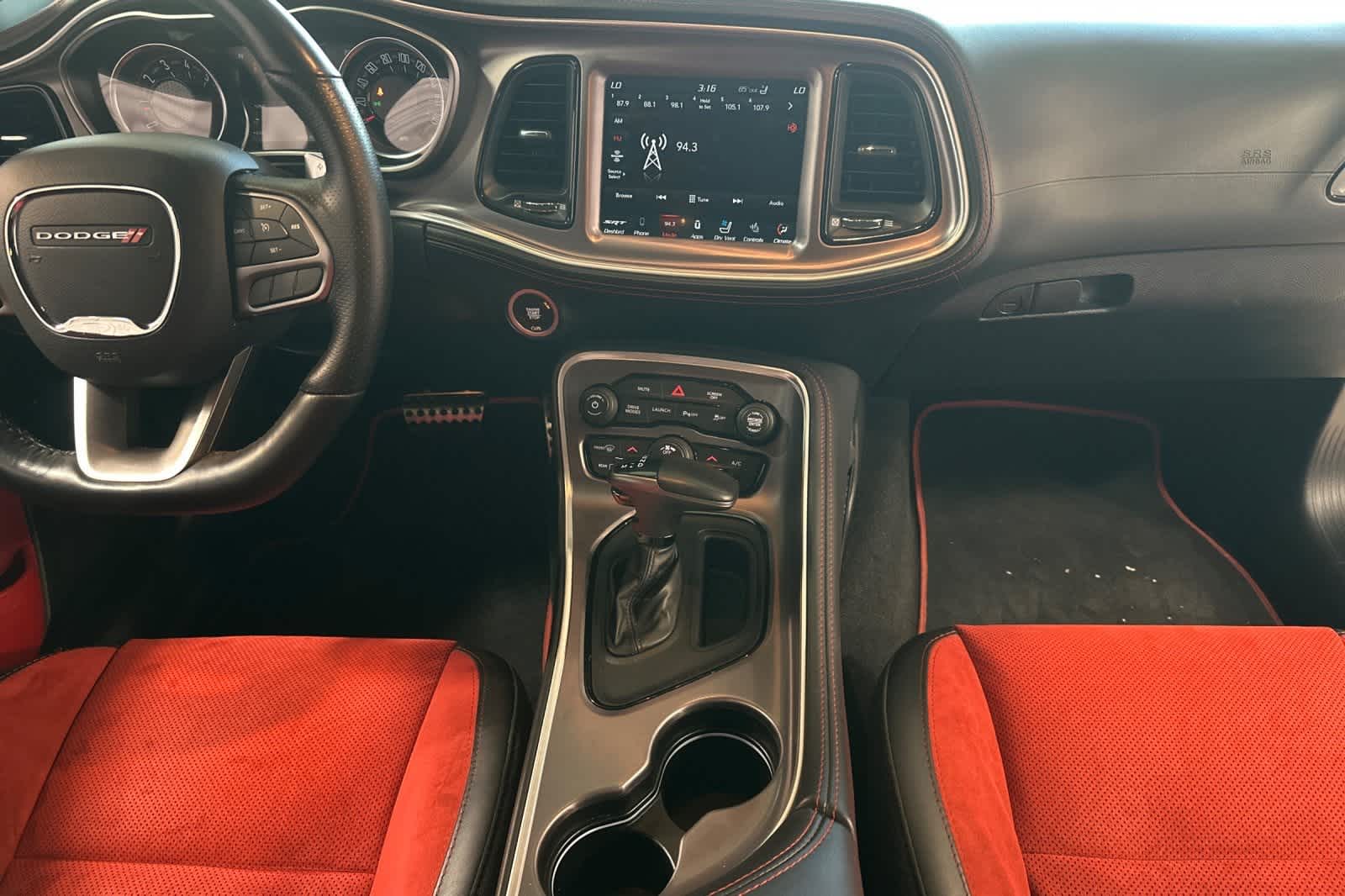 Thumbnail: 2021 Dodge Challenger - 4