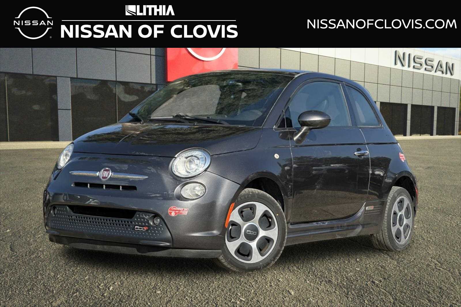 Thumbnail: 2017 Fiat 500e - 1