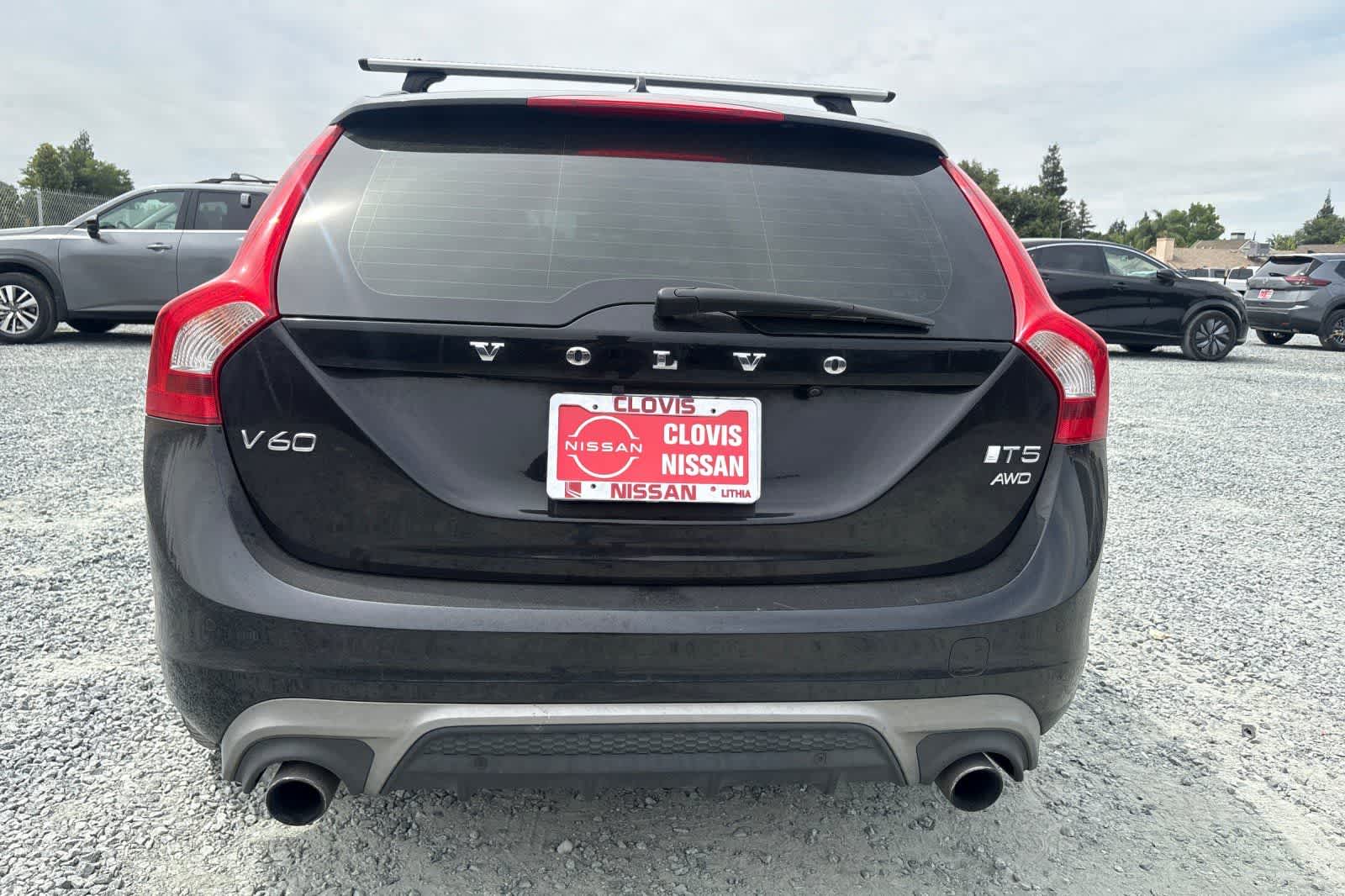 Thumbnail: 2018 Volvo V60 - 8
