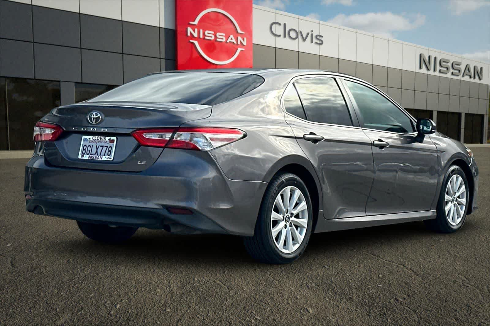Thumbnail: 2018 Toyota Camry - 3