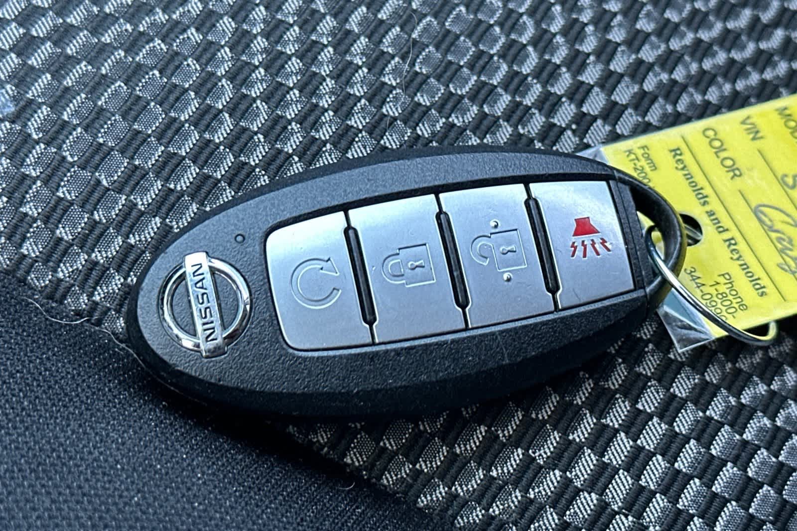 Thumbnail: 2021 Nissan Rogue Sport - 29