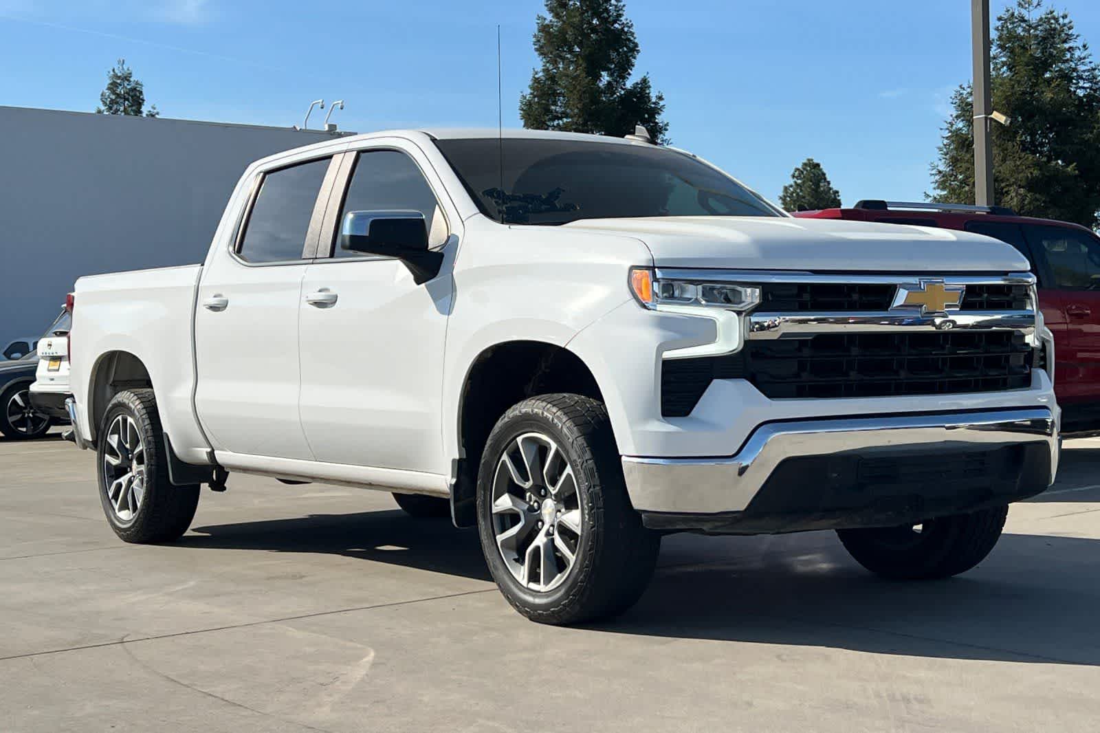 Thumbnail: 2022 Chevrolet Silverado 1500 - 10